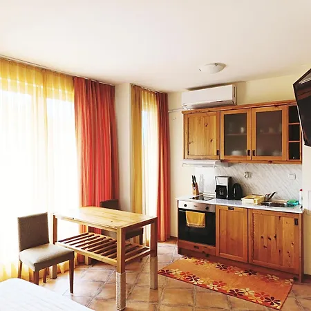 Apartment In Murphys